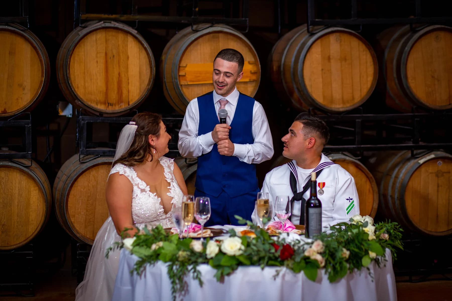 Reception speech beside Deidriana and Gustavo's table